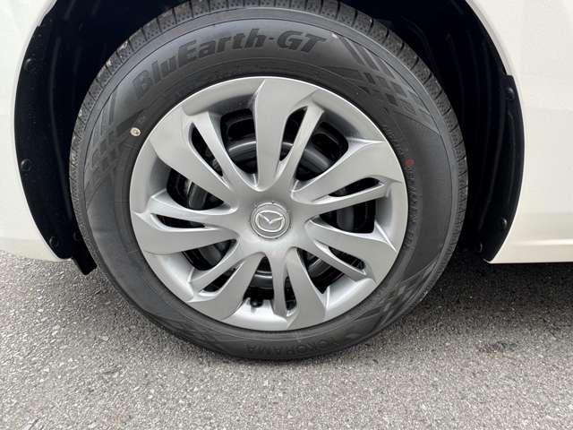 マツダ ＭＡＺＤＡ２ １．５ １５Ｃ ＩＩ R8年 (関東) 99