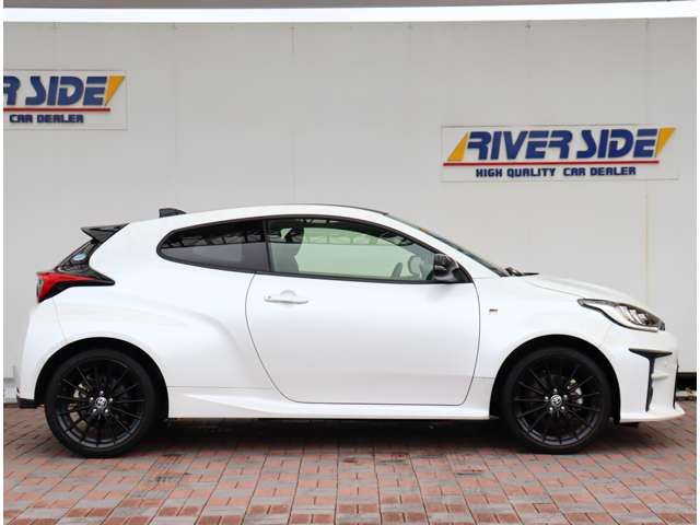 トヨタ ＧＲヤリス １．５ ＲＳ R2年 (関東) 99