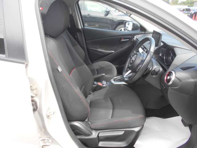 マツダ ＭＡＺＤＡ２ １．５ １５Ｓ ブラック トーン エディション R4年 (関東) 99