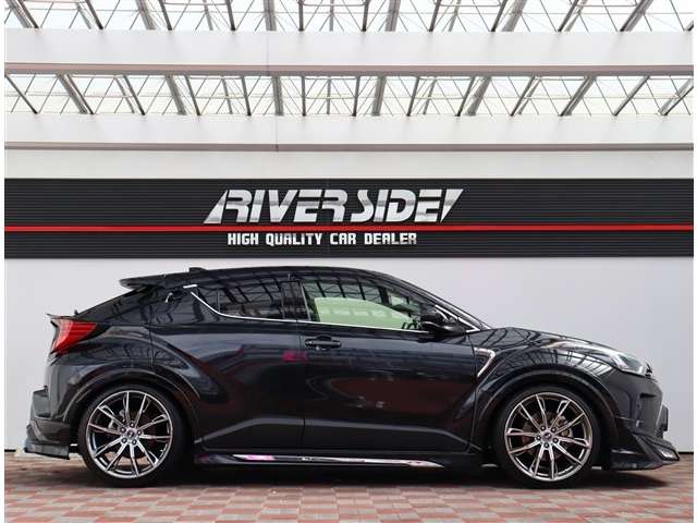 トヨタ Ｃ−ＨＲ １．２ Ｇ－Ｔ R2年 (関東) 99
