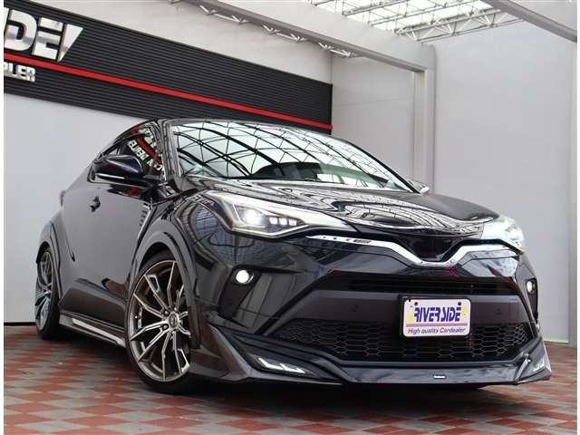 トヨタ Ｃ−ＨＲ １．２ Ｇ－Ｔ R2年 (関東) 99