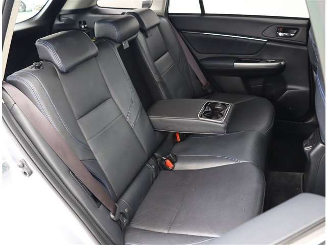 スバル レヴォーグ ２．０ ＧＴ－Ｓ アイサイト ４ＷＤ H26年 (関東) 99