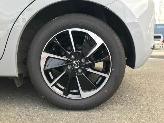 マツダ ＭＡＺＤＡ２ １．５ １５スポルトプラス R7年 (関東) 99