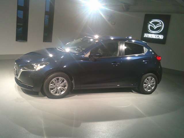 マツダ ＭＡＺＤＡ２ １．５ １５Ｓ スマート エディション R2年 (関東) 99