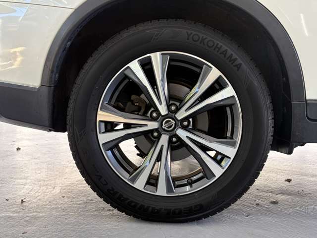 日産 エクストレイル ２．０ ２０ＸＩ ２列車 ４ＷＤ R1年 (九州・沖縄) 99