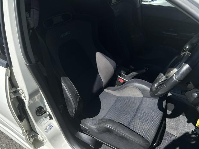 三菱 ランサー ２．０ ＧＳＲ ＶＩＩ ４ＷＤ H13年 (東海) 99