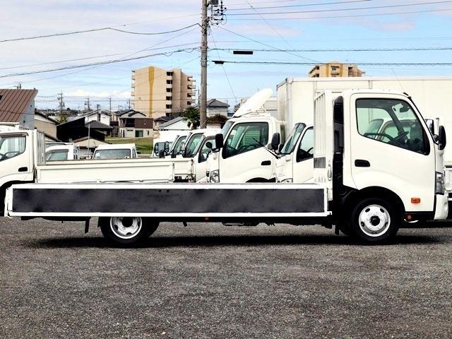 トヨタ ダイナ 平ボディ 積載２Ｔ ワイドロング全低床 R3年 (東海) 99