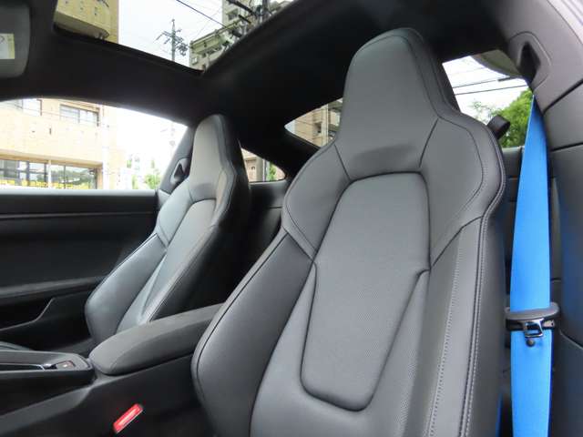 ポルシェ ９１１ カレラ４ ＧＴＳ ＰＤＫ R6年 (東海) 99