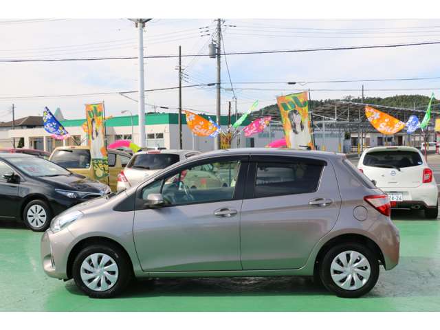 トヨタ ヴィッツ １．０ Ｆ H29年 (関東) 99