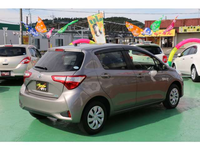 トヨタ ヴィッツ １．０ Ｆ H29年 (関東) 99