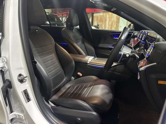 メルセデスベンツ Ｃクラスワゴン Ｃ２００ アバンギャルド ＡＭＧライン （ＩＳＧ搭載モデル） R4年 (関東) 99