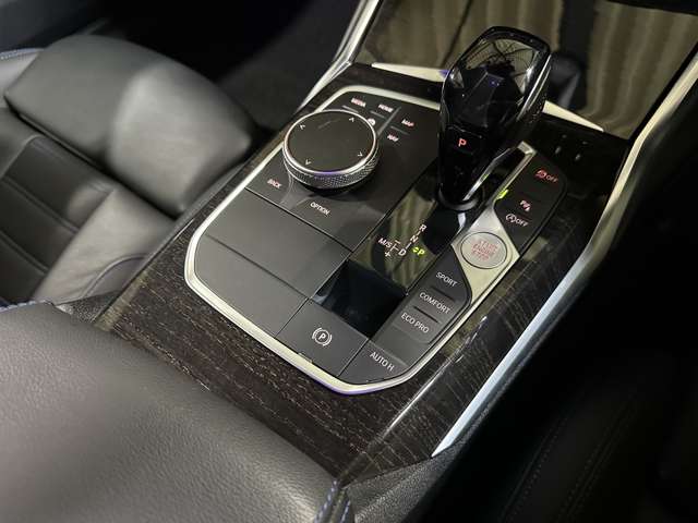 ＢＭＷ ３シリーズ ３２０Ｄ Ｘドライブ Ｍスポーツ ディーゼルターボ ４ＷＤ R1年 (関東) 99