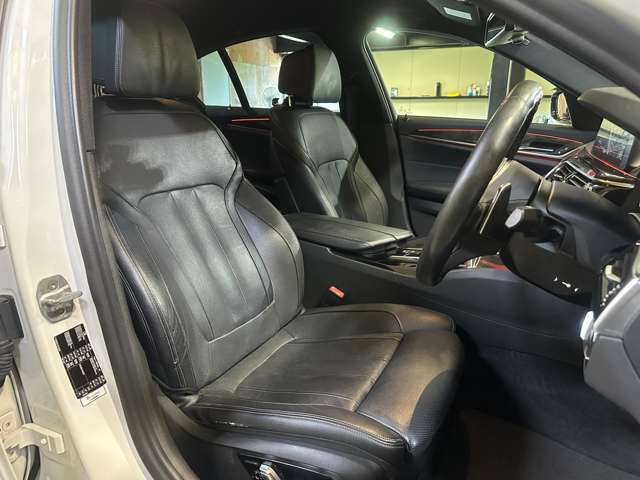 ＢＭＷ ５シリーズ ５２３Ｄ Ｍスポーツ ディーゼルターボ H29年 (関東) 99