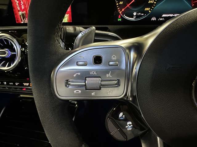 ＡＭＧ Ａクラス Ａ ３５ ４マチック ４ＷＤ R1年 (関東) 99