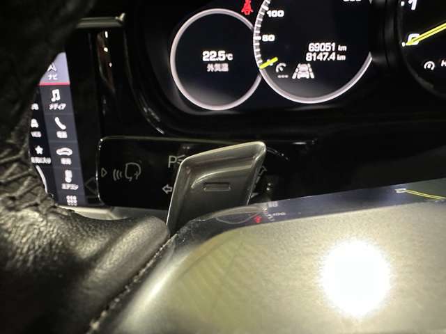 ポルシェ パナメーラ ４ Ｅハイブリッド ＰＤＫ ４ＷＤ R1年 (関東) 99