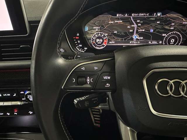 アウディ ＳＱ５ ３．０ ４ＷＤ H30年 (関東) 99