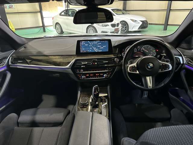 ＢＭＷ ５シリーズ ５２３Ｄ Ｍスポーツ ディーゼルターボ H29年 (関東) 99