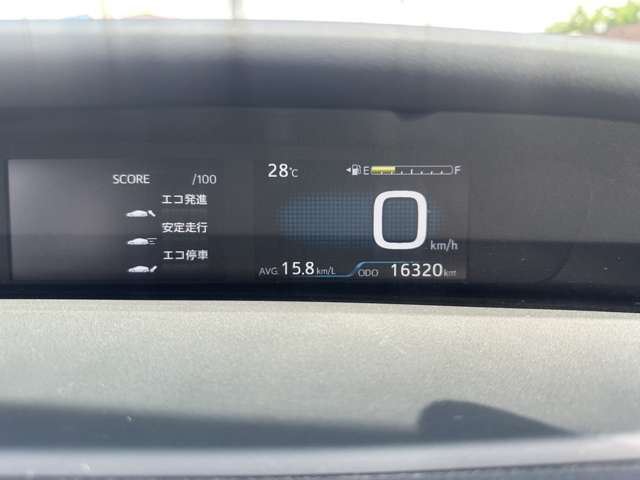 トヨタ プリウス １．８ Ａ Ｅ－ＦＯＵＲ ４ＷＤ H28年 (関東) 99