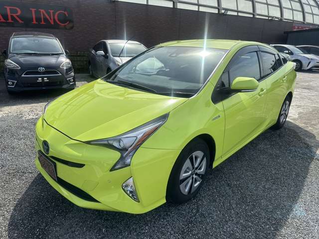 トヨタ プリウス １．８ Ａ Ｅ－ＦＯＵＲ ４ＷＤ H28年 (関東) 99