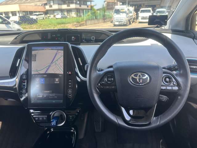 トヨタ プリウスＰＨＶ １．８ Ａ ユーティリティ プラス H30年 (関東) 99
