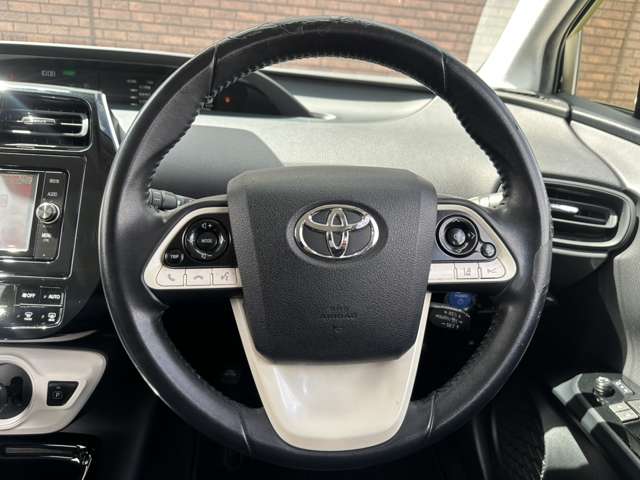 トヨタ プリウス １．８ Ｓ セーフティ プラス H29年 (関東) 99
