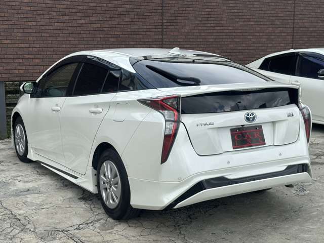 トヨタ プリウス １．８ Ｓ セーフティ プラス H29年 (関東) 99