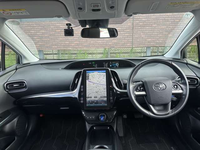 トヨタ プリウスＰＨＶ １．８ Ｓ ナビパッケージ H29年 (関東) 99