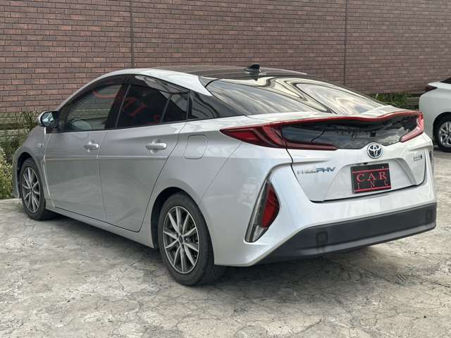 トヨタ プリウスＰＨＶ １．８ Ｓ ナビパッケージ H29年 (関東) 99