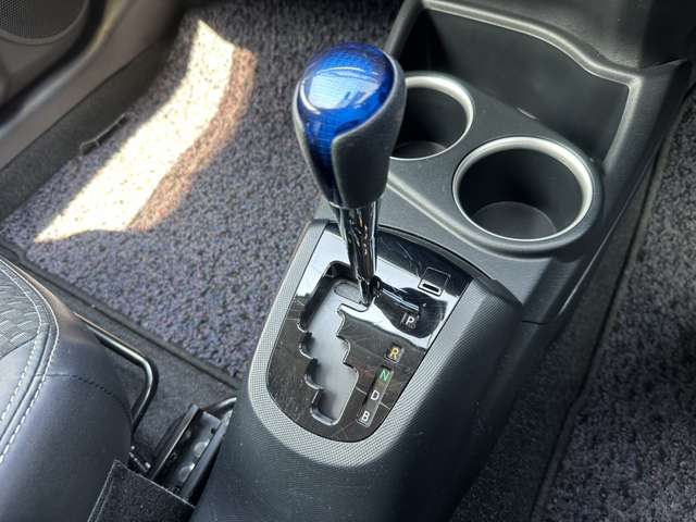 トヨタ アクア １．５ クロスオーバー H29年 (関東) 99