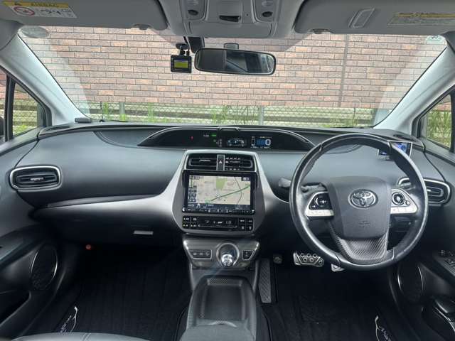 トヨタ プリウスＰＨＶ １．８ Ｓ H29年 (関東) 99