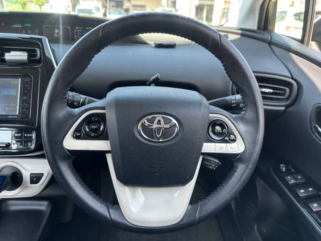 トヨタ プリウス １．８ Ｓ H30年 (関東) 99