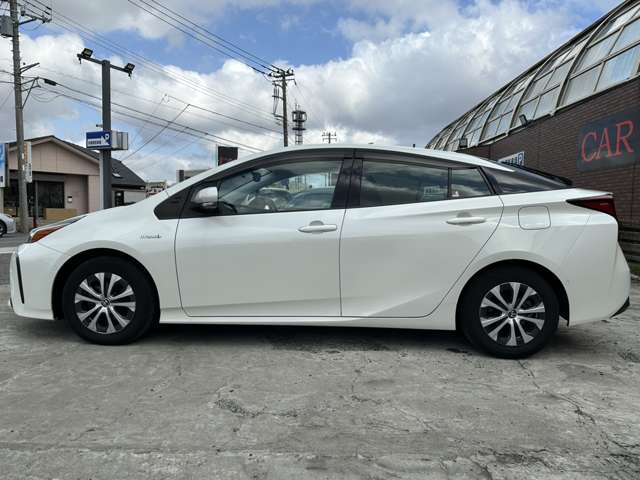 トヨタ プリウス １．８ Ａ R1年 (関東) 99
