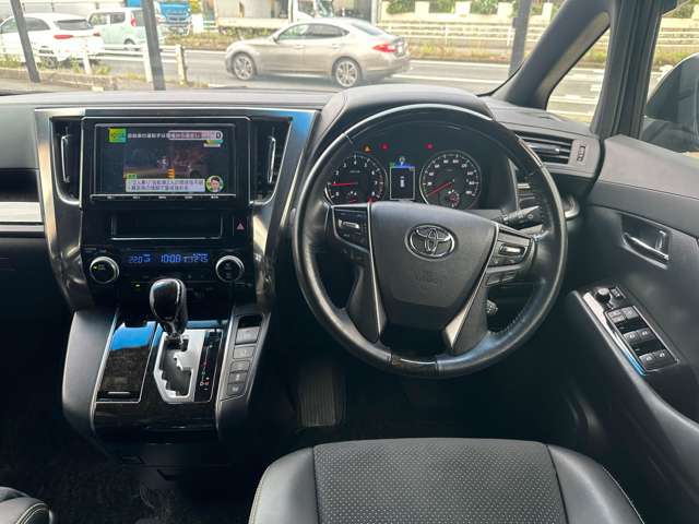 トヨタ ヴェルファイア ２．５ Ｚ Ａエディション ゴールデンアイズ ４ＷＤ H29年 (関東) 99