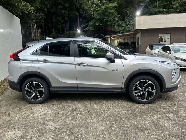 三菱 エクリプス　クロス　ＰＨＥＶ ＰＨＥＶ ２．４ Ｇ ４ＷＤ R2年 (関東) 99
