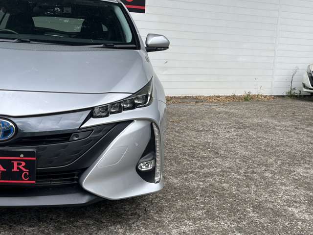トヨタ プリウスＰＨＶ １．８ Ｓ セーフティ プラス H30年 (関東) 99