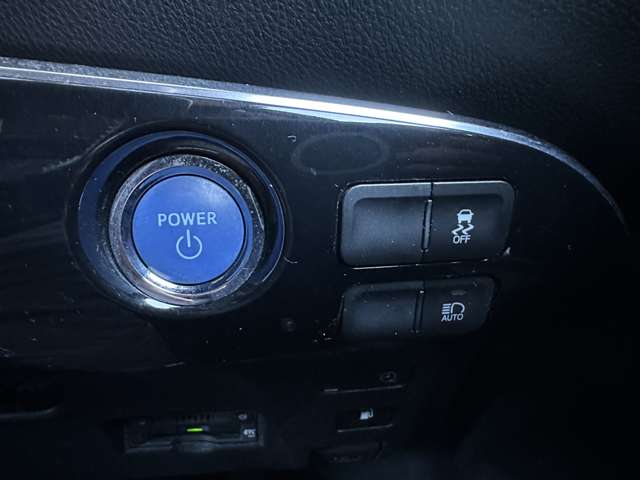 トヨタ プリウスＰＨＶ １．８ Ｓ ナビパッケージ H29年 (関東) 99