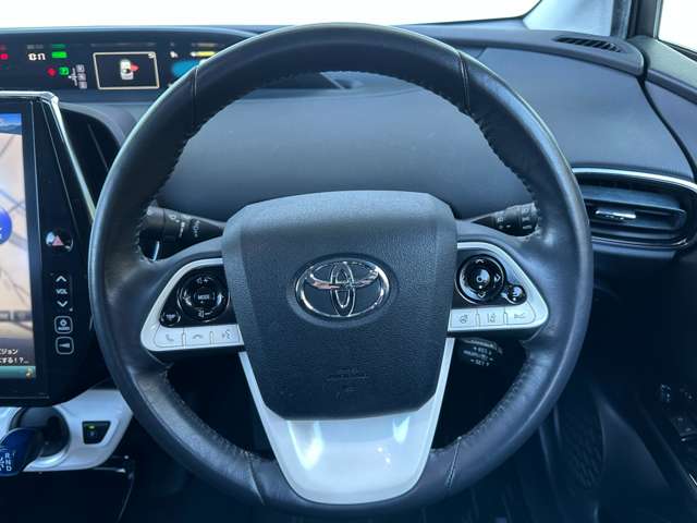 トヨタ プリウスＰＨＶ １．８ Ｓ ナビパッケージ H29年 (関東) 99