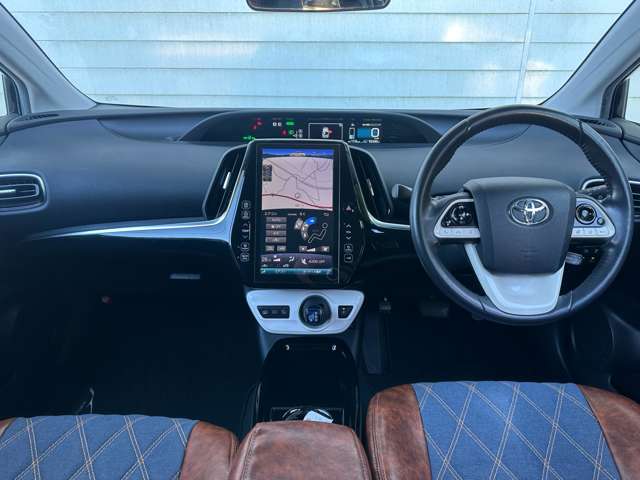 トヨタ プリウスＰＨＶ １．８ Ａ H29年 (関東) 99