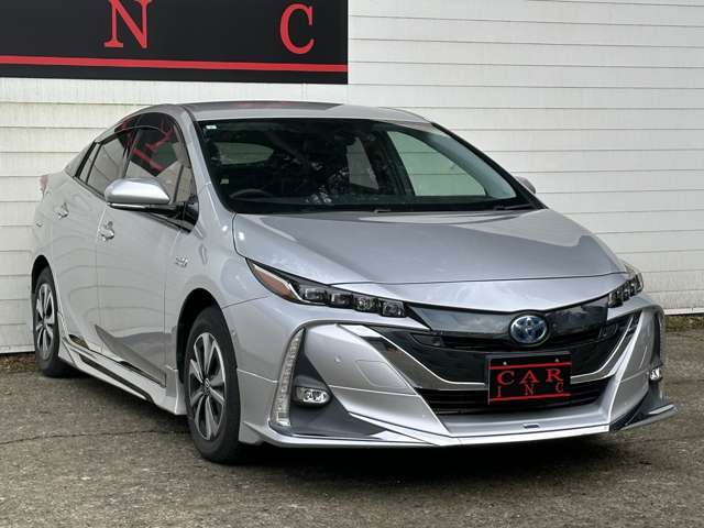 トヨタ プリウスＰＨＶ １．８ Ａ H29年 (関東) 99