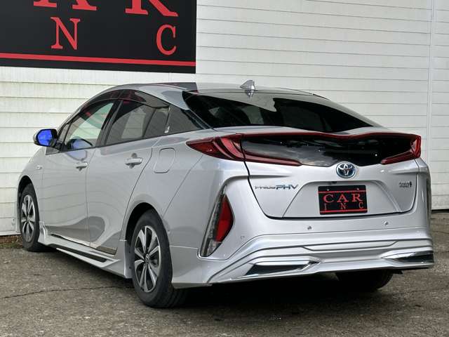 トヨタ プリウスＰＨＶ １．８ Ａ H29年 (関東) 99