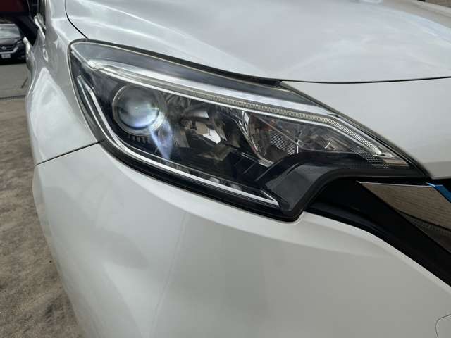 日産 ノート １．２ Ｅ－ＰＯＷＥＲ ＮＩＳＭＯ H29年 (関東) 99