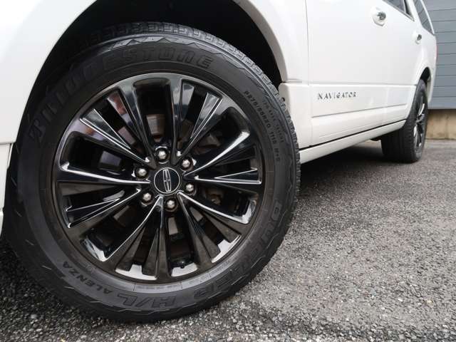 リンカーン ナビゲーター ３．５ ４ＷＤ H27年 (関東) 99