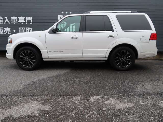リンカーン ナビゲーター ３．５ ４ＷＤ H27年 (関東) 99