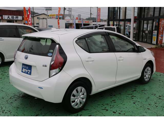 トヨタ アクア １．５ Ｌ H28年 (関東) 99
