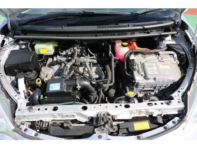 トヨタ アクア １．５ Ｌ H26年 (関東) 99
