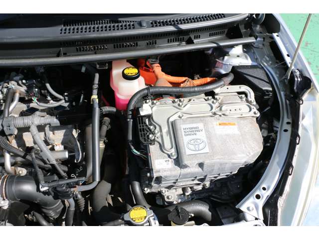トヨタ アクア １．５ Ｌ H26年 (関東) 99