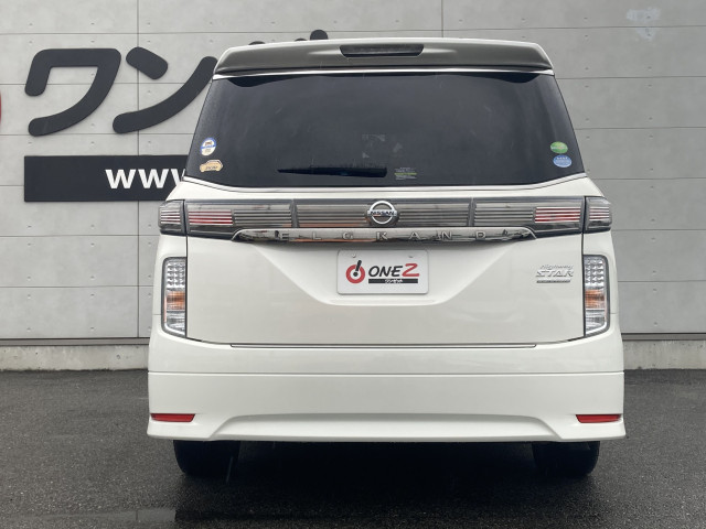 日産 エルグランド ２．５ ２５０ハイウェイスター プレミアム アーバンクロム H29年 (四国) 99