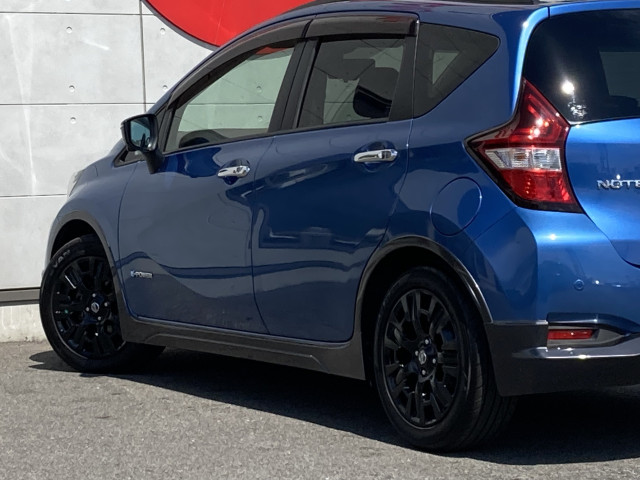 日産 ノート １．２ Ｅ－ＰＯＷＥＲ Ｘ シーギア H30年 (四国) 99