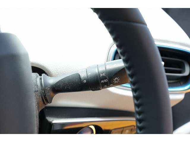 トヨタ プリウス １．８ Ａ R1年 (関東) 99