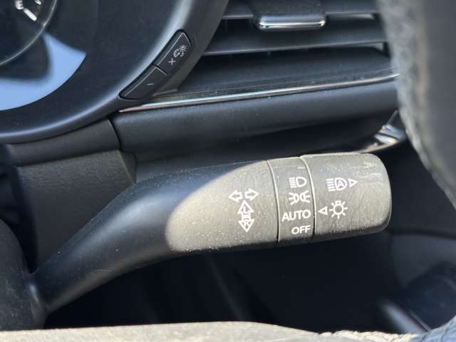 マツダ ＭＡＺＤＡ３　ファストバック ２．０ ２０Ｓ プロアクティブ ツーリング セレクション R3年 (関東) 99